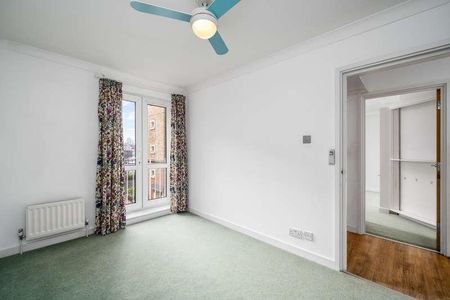 Mendip Court, Chatfield Road, SW11 - Photo 2