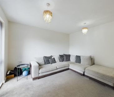 2 bedroom end of terrace house to rent - Photo 1