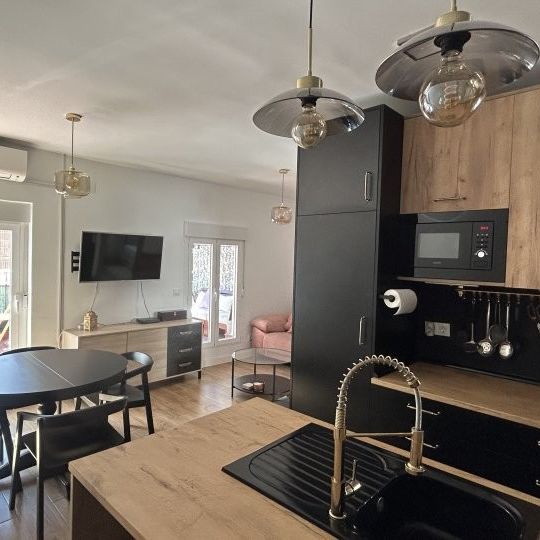 madrid, Community of Madrid 28039 - Photo 1