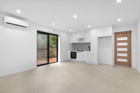 15a Cavan Road, Killarney Heights, NSW 2087 - Photo 5