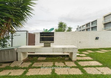 Moradia em Banda T3+1