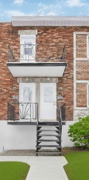 3 chambres à louer -- 2e étage LaSalle - Photo 1