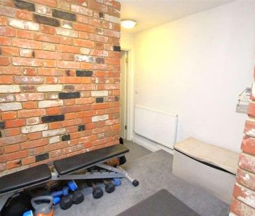 Winterbon Mews, Rochford, Essex, SS4 - Photo 6