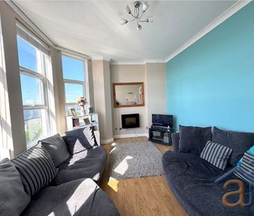 To Let – Franklyn Court, Promenade, Southport – Overlooking Marine ... - Photo 3