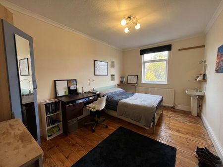 5 bedroom semi-detached house to rent - Photo 5