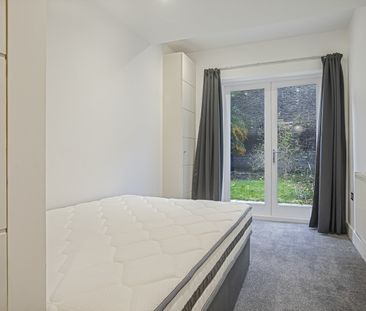 Victoria Road, London, NW6 6TA - Photo 4