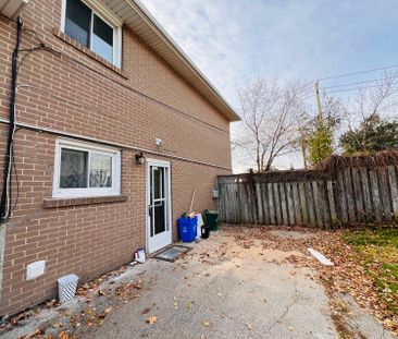 For Lease - 1262 Napier Crescent Unit# Ground, Oakville, Ontario - Photo 6