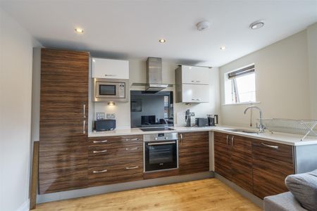 Aspire Apartments, York, YO30 7BT - Photo 2