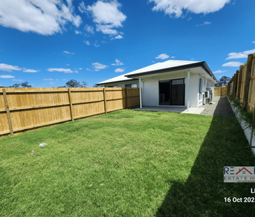 BRAND NEW 3 BEDROOM UNIT - AVAILABLE NOW! - Photo 2