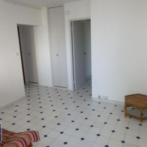 Location Appartement 2 pièces 40m² ST ETIENNE 42100 - Photo 3