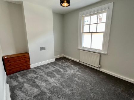 2 Bed Flat, Anita St, M4 - Photo 3