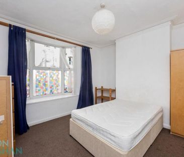 5 bedroom terraced house to rent - Photo 3