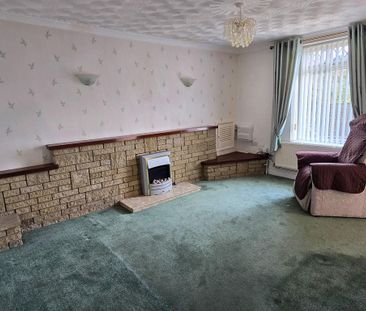 2 bedroom semi-detached house to rent - Photo 5