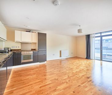 Available unfurnished from 21/11/2025 - Photo 3