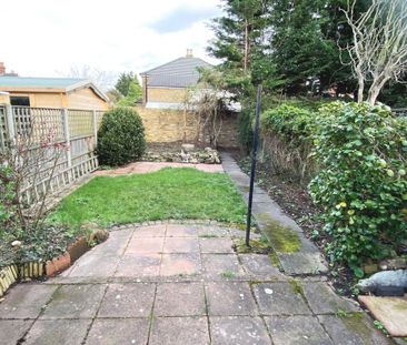 3 bedroom terraced house to rent - Photo 4