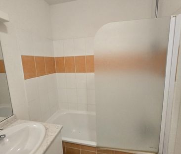 Location Appartement 3 pièces 65m² GRAULHET 81300 - Photo 5