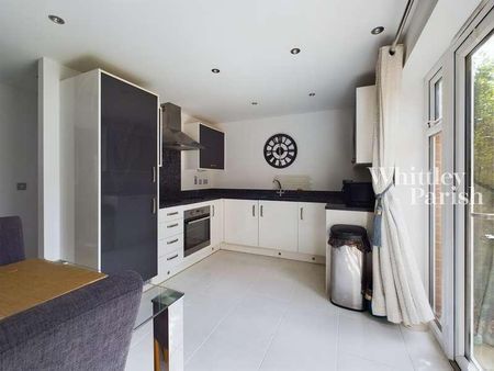 Jermyn Way, Tharston, NR15 - Photo 2