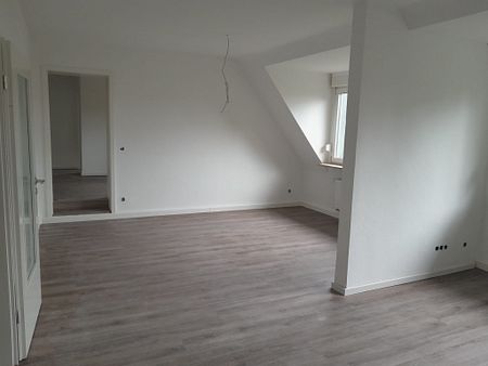 Sanierte 3,5 ZKDB Dachgeschosswohnung - Foto 5