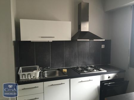 Location Appartement 2 pièces 45m² ST ETIENNE 42000 - Photo 3