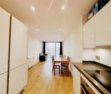 1 Bedroom 1 Bathroom Flat103 - Photo 3