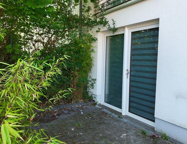 modernisierte 2-Zimmer Wohnung möbliert in Bonn-Duisdorf ab 15.1. - Photo 1