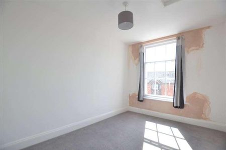 Southgate Street, Gloucester, Gloucestershire, GL1 - Photo 3