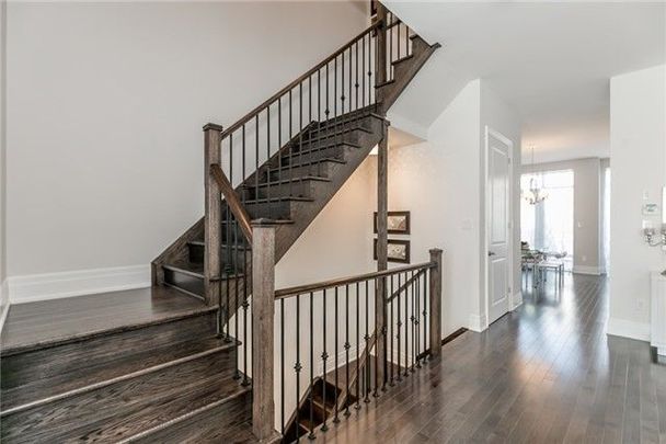 For Lease - 32 Crimson Forest Drive, Vaughan, Ontario - Photo 1