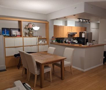 22** 12th Avenue W, Vancouver, BC V6K4T5 - Photo 1