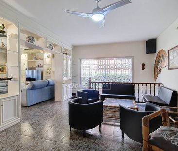 10 Bedroom house / villa with 2,069m² garden for rent in Calafell, ... - Foto 3