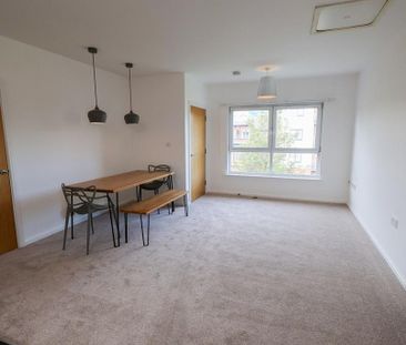 3 bedroom end of terrace house to rent - Photo 2