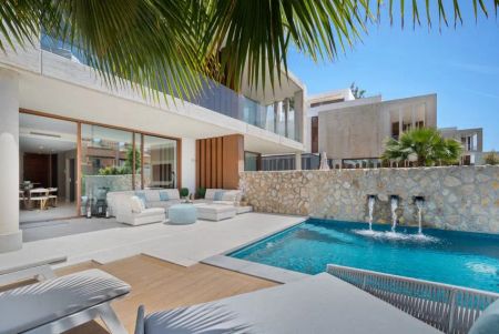 Alquiler de casa o chalet independiente en Bulevar Príncipe Alfonso de Hohenlohe - Photo 3