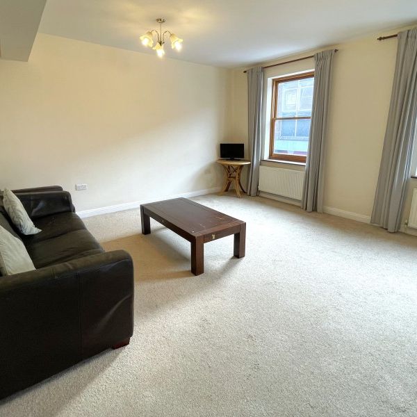 6A Bridge Street, Walton-on-Thames, Surrey, KT12 - Photo 1