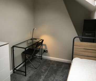 4 Bed Terraced House, Pinner Road, S11 - Photo 5