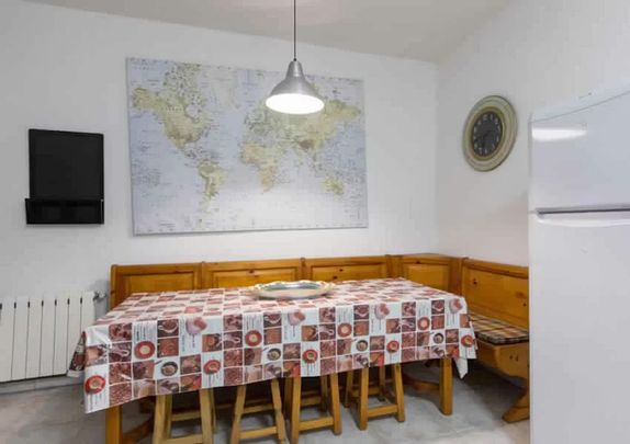 Calle del Mesón de Paredes, Madrid, Community of Madrid 28012 - Photo 1