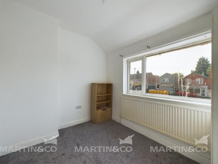 3 bedroom semi-detached house to rent - Photo 3