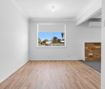 Three Bedroom Home - Photo 4