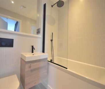 3 Bedroom Terraced To Let - Photo 4