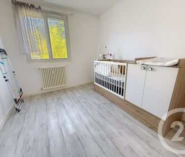 Location Appartement 3 pièces 74m² CHAMALIERES 63400 - Photo 3