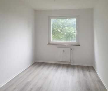 Top renoviert! Familienfreundliche 4 Zimmer Wohnung in Sankt Augustin! - Foto 4