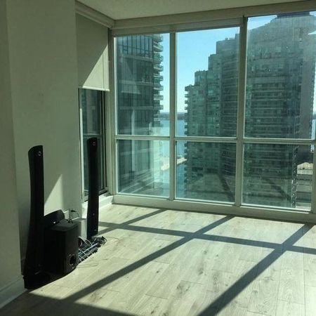 For Lease - 18 Harbour Street Unit# 1808, Toronto, Ontario - Photo 2