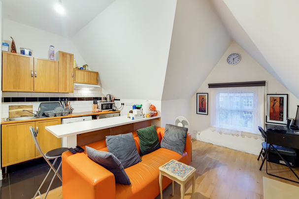 1 bedroom apartment to rent - Photo 1