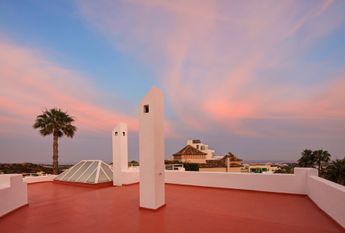 Villa with Sea Views for Rent in La Quinta Golf