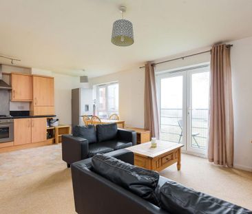 2 bedroom apartment to rent - Photo 3