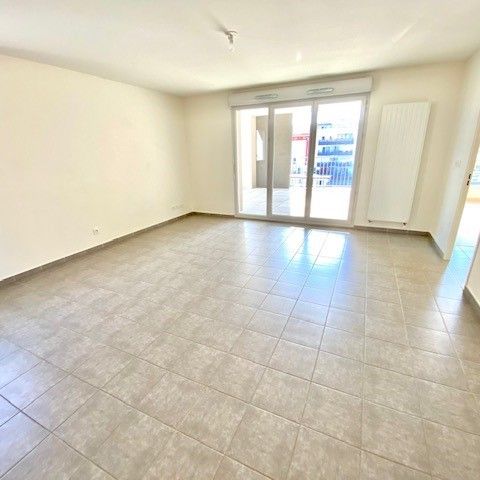 Location Appartement 3 pièces 65m² VILLEURBANNE 69100 - Photo 1