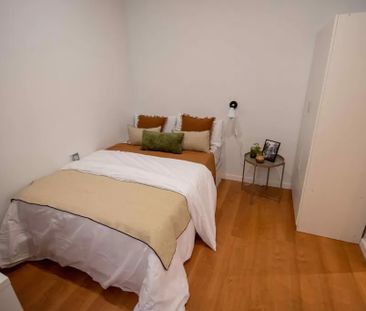 Carrer de Balmes, Barcelona, Catalonia 08006 - Photo 3