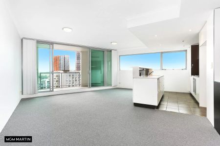 MGM MARTIN - TWO BEDROOM APARTMENT - Photo 4