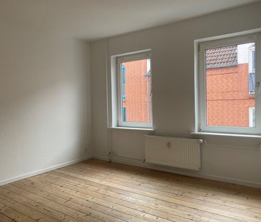 <b>BUDGETVENLIG 3-VÆRELSES LEJLIGHED I VEJGAARD </b> - Photo 5