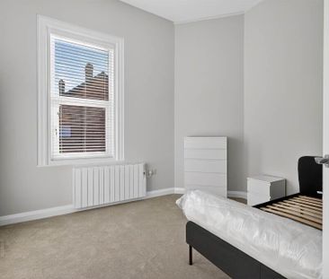 Apt 2, 56 Myrtlefield Park, Belfast, BT9 6NF - Photo 5