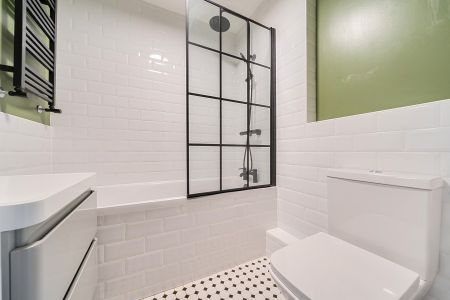 11 Claremont Gardens, Surbiton - 2 bedrooms Property for lettings - Seymours - Photo 4