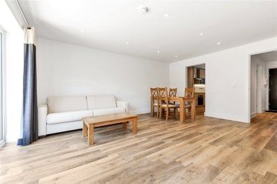 The Mazles, Comberton, Cambridge, CB23 7FA - Photo 1